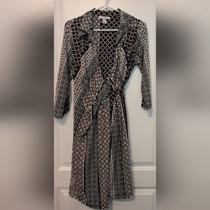 Motherhood Maternity Pink, Black, and Cream Patterned Wrap Dress